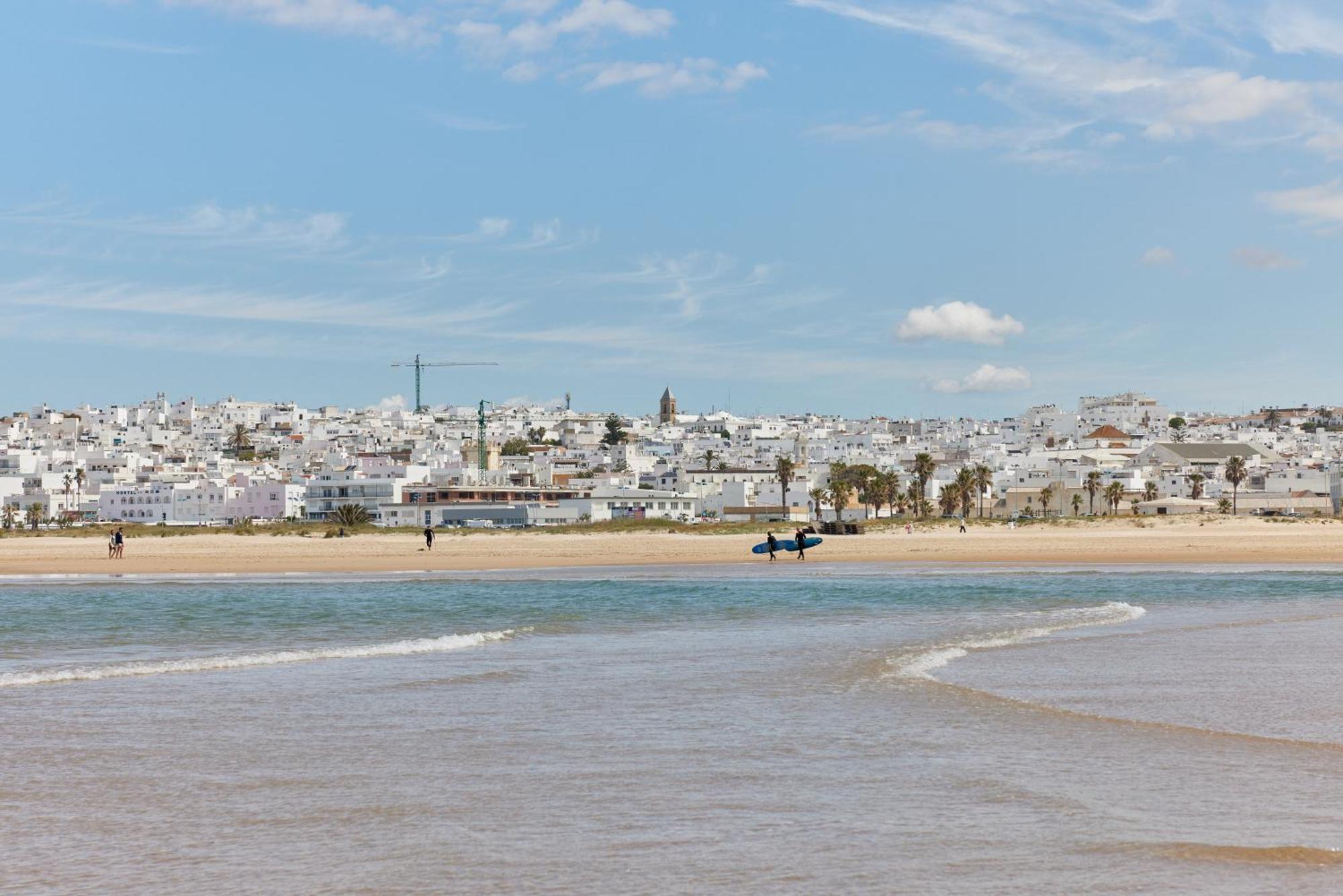 Taiga Conil Hotell Conil De La Frontera Exteriör bild