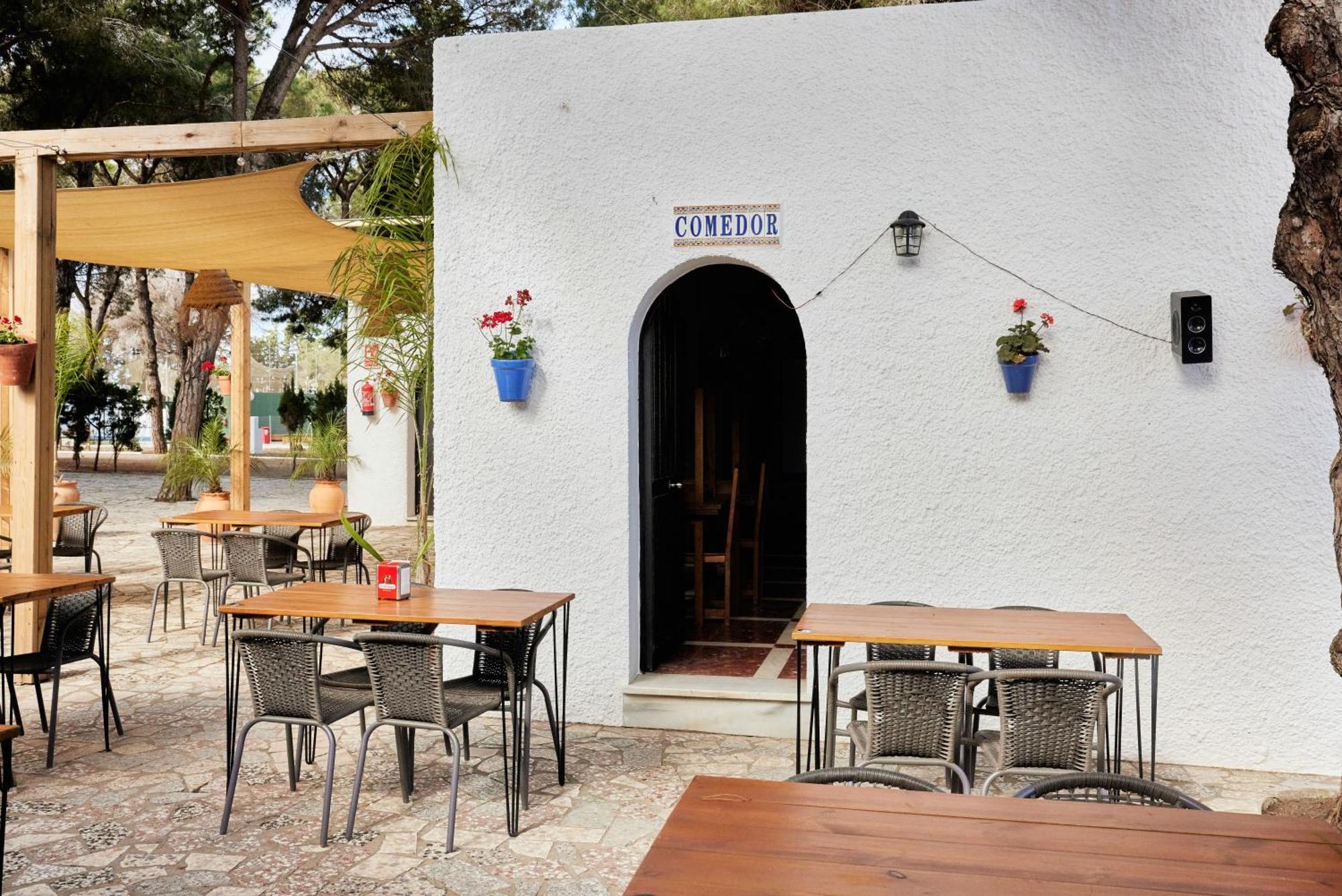 Taiga Conil Hotell Conil De La Frontera Exteriör bild